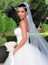  NEW PIC, Kim Kardashian's Wedding Dress, The Wedding Dress Photo 